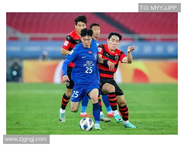 武汉足球队荣登足球团队协作排行榜第二名展现强大团队精神与默契配合